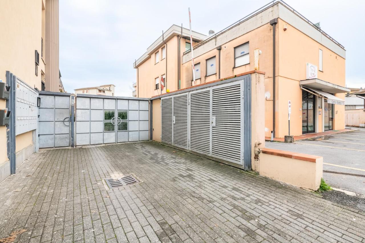 Appartamento Le Cornici Lukka Zewnętrze zdjęcie